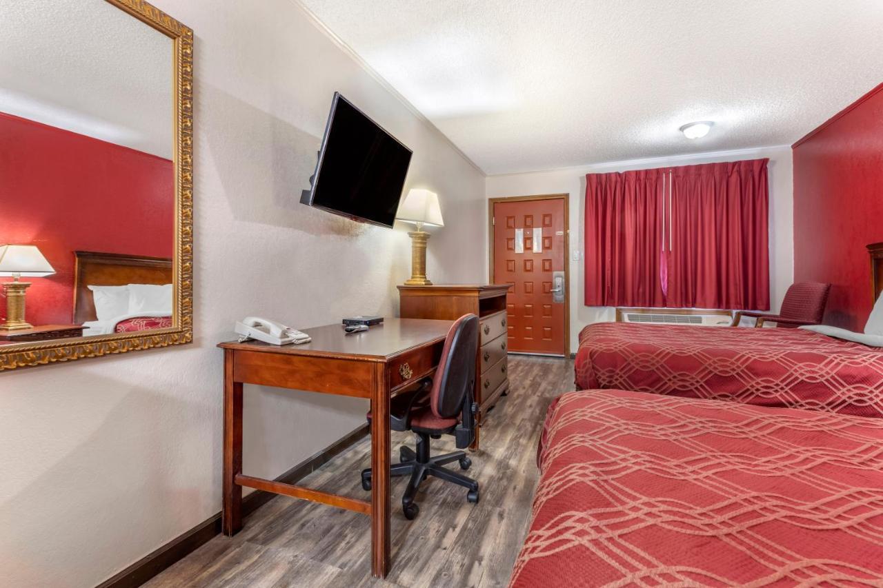 Econo Lodge Wooster Exterior photo