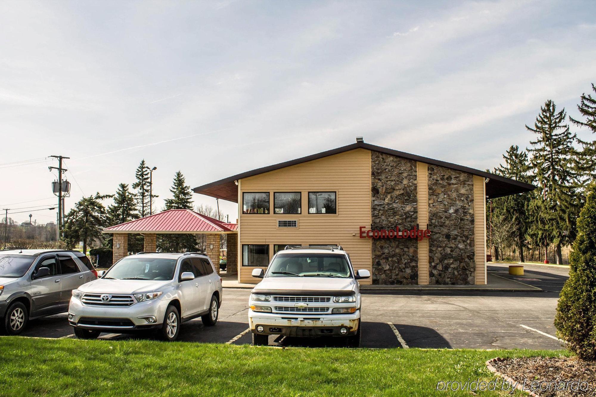 Econo Lodge Wooster Exterior photo
